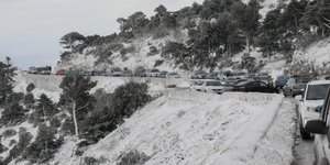 Χιόνια