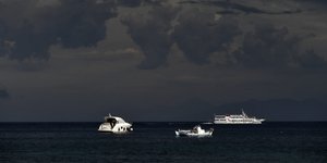 Παρελήφθησαν και απομακρύνθηκαν από το σημείο
