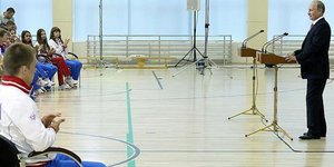 «Πάρτε βιάγκρα» προτείνει ο Πούτιν σε όσους επικρίνουν τις αθλητικές επιτυχίες τ