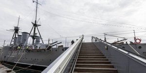 Γίνεται και ξενάγηση