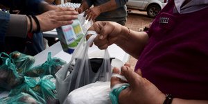 Απο το Κοινωνικό Παντοπωλείο