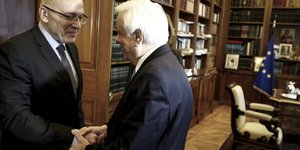 Παρακολούθησε την επίσημη πρεμιέρα του «Πέερ Γκυντ» στο Εθνικό 