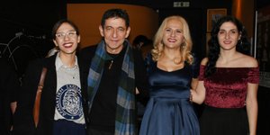 Η οικογένεια Σκιαδαρέση /Φωτογραφία: NDP Photo Agency