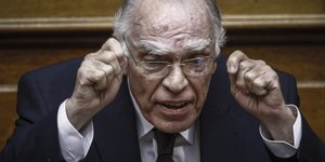 «Μεσαίωνας»