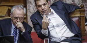 Παρουσιάζει τη στρατηγική ΣΥΡΙΖΑ