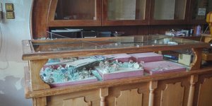 Ληστεία σε κοσμηματοπωλείο τα ξημερώματα