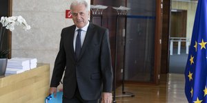 Ο Ευρωπαίος επίτροπος Μετανάστευσης