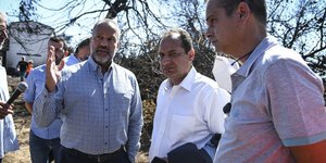 Συνάντηση με συντονιστική επιτροπή των πυρόπληκτων κατοίκων