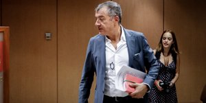 Συζήτηση για τη θρησκευτική ελευθερία στο βιβλίο