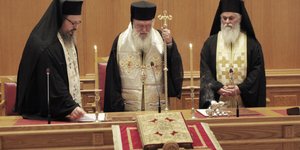 Ο Αρχιεπίσκοπος Ιερώνυμος