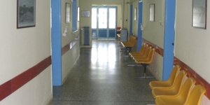 Εκκενώθηκε το νοσοκομείο Ληξουρίου -Επιδεινώθηκαν τα στατικά προβλήματα από το σ