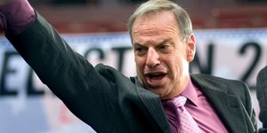 Δήμαρχος παρενόχλησε σεξουαλικά υπάλληλο και ρίχνει την ευθύνη στην πολιτεία που