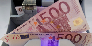 Εκθεση κόλαφος: Η φοροδιαφυγή κοστίζει φόρους 2.000 ευρώ το χρόνο σε κάθε Ευρωπα