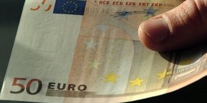 πλαστά χαρτονομίσματα