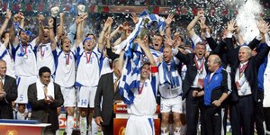 H Εθνική του Euro 2004 ξανά στο γήπεδο -Οι πρωταθλητές Ευρώπης παίζουν για να βο
