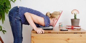 Είστε εξαρτημένοι από το ίντερνετ; - Πώς θα το καταλάβετε και τι να κάνετε