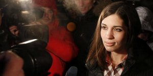Ελεύθερες οι Pussy Riot -Δεν έχασαν τη διάθεση να... μπαίνουν στο μάτι του Πούτι