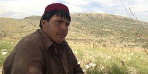 Ηρωική θυσία από 15χρονο μαθητή -Επεσε πάνω σε καμικάζι για να σώσει τους φίλους