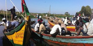 Πουλάνε το κορμί τους