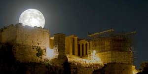 Ολες οι εκδηλώσεις για τη μαγευτική πανσέληνο του Αυγούστου -Ποιοι αρχαιολογικοί