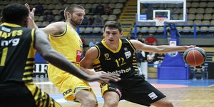 Δεν τα κατάφερε η ΑΕΚ στο Περιστέρι /Φωτογραφία: EUROKINISSI