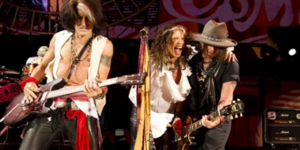 Ο Τζόνι Ντεπ ροκάρει επί σκηνής με τους Aerosmith: Μία αξέχαστη συναυλία [βίντεο