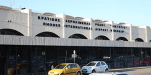 Λιποθύμησαν τουρίστες στο Αεροδρόμιο της Ρόδου επειδή δεν είχε κλιματισμό!