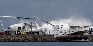 Η στιγμή της συντριβής του μοιραίου Boeing 777 [βίντεο]