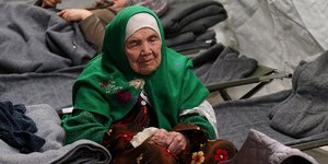 Η γηραιότερη πρόσφυγας στον κόσμο κινδυνεύει με απέλαση /Φωτογραφία: AP Photo/Marjan Vucetic