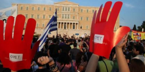«Αγανακτισμένοι» μήνυσαν την ΚΟΕ για αφίσα που έδειχνε τα πρόσωπά τους
