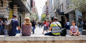 Η υπεραπόδοση των φόρων αυξάνει το πλεόνασμα/Φωτογραφία: Eurokinissi