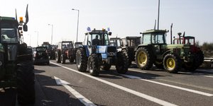 Οι αγρότες «ζεσταίνουν» τα τρακτέρ με το νέο έτος (Φωτογραφία Αρχείου: Eurokinissi)