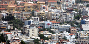 Η κυβέρνηση αλλάζει και το φόρο υπεραξίας: Απαλλάσσονται οι ιδιοκτήτες παλαιών α