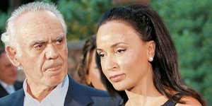 Η Βίκυ Σταμάτη έδωσε 904 ευρώ για μια ώρα θεραπείας με... φύκια