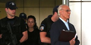 Διεκόπη η δίκη του Ακη Τσοχατζόπουλου -Ξεκινήσε με ενστάσεις -Το Δημόσιο διεκδικ