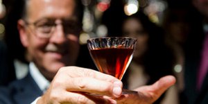 Αυτό είναι το ακριβότερο κοκτέιλ στον κόσμο - Κοστίζει 6.800 ευρώ [βίντεο]