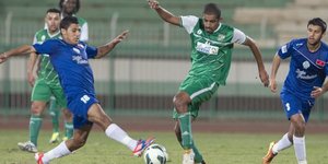 Χαμένη ευκαιρία επιθετικού για γέλια σε κενό τέρμα από το ένα μέτρο [βίντεο]