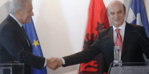 Υπουργός Εξωτερικών Αλβανίας σε Αβραμόπουλο: «Αφελείς οι αντιδράσεις σας»