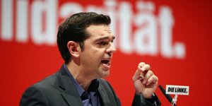 O Aλέξης Τσίπρας στη Repubblica: Θα απαντήσει στις ερωτήσεις των Ιταλών μέσω βίν