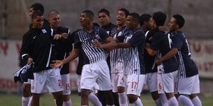 Εξαιρετικό γκολ με σουτ έξω από την περιοχή [βίντεο]