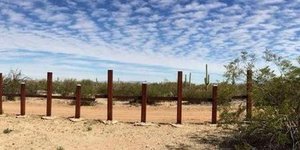 Τι χρειάζεται ένας παράνομος μετανάστης -Η πόλη που ζει εξοπλίζοντας όσους θέλου