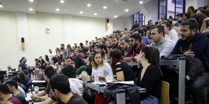 αμφιθέατρο με φοιτητές/Φωτογραφία: Eurokinissi