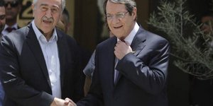 Για επανέναρξη των διαπραγματεύσεων