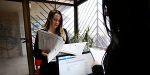 Μειώθηκαν οι εγγεγραμμένοι άνεργοι στον ΟΑΕΔ τον Μάρτιο/Φωτογραφία: Eurokinissi
