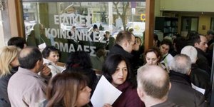 Reuters:Η ύφεση στην Ελλάδα θα ξεπεράσει ακόμη και αυτήν της Αργεντινής