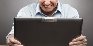 Τι επιδράσεις έχει το Διαδίκτυο στον ανθρώπινο εγκέφαλο [βίντεο]