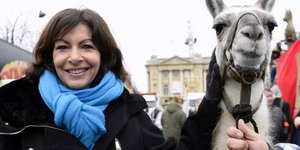 Οι νυν τον έμπλεξαν