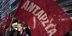 Αυτόνομη κάθοδο στις εκλογές επέλεξε η ΑΝΤΑΡΣΥΑ