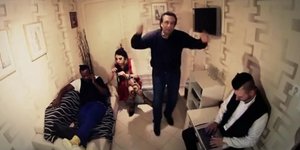 Το Harlem Shake «χτύπησε» και τον Αντύπα [βίντεο] 