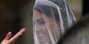 Βασιλική τιάρα